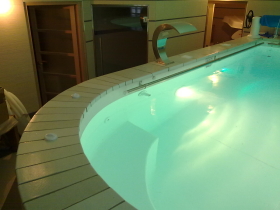 Piscine médicale Banquette / Jacuzzi 3 buses air/eau