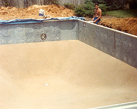 Etape de construction d'une piscine en kit