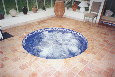 Photo piscine ou spa de CLAIRAZUR, partenaire d'Eauplaisir