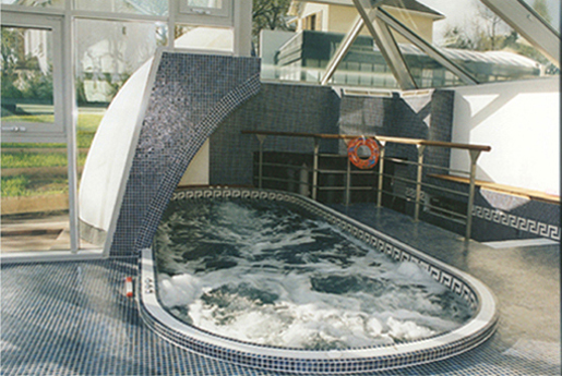 Photo piscine ou spa de CLAIRAZUR, partenaire d'Eauplaisir