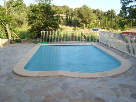 Photo piscine ou spa de une entreprise qui n'exerce plus en 2025, partenaire d'Eauplaisir