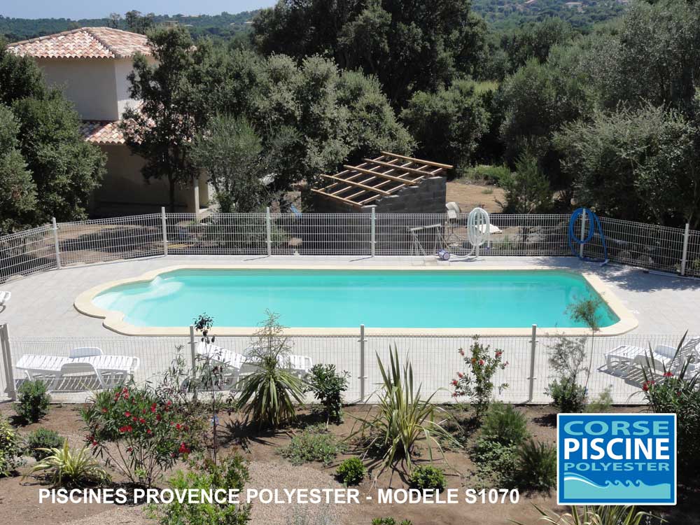 Photo piscine ou spa de CORSE PISCINE POLYESTER, partenaire d'Eauplaisir