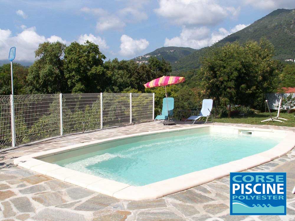 Photo piscine ou spa de CORSE PISCINE POLYESTER, partenaire d'Eauplaisir