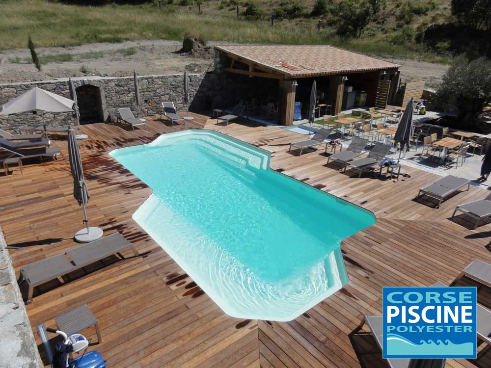 Photo piscine ou spa de CORSE PISCINE POLYESTER, partenaire d'Eauplaisir